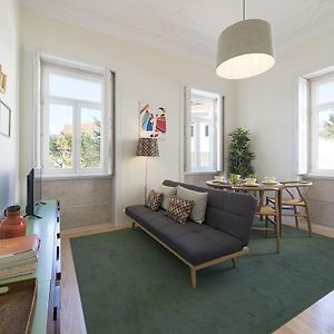 City Center Chill Apartment By Lovelystay